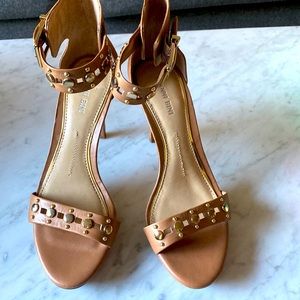 Womens Gianni Bini *BRAND NEW* size 8